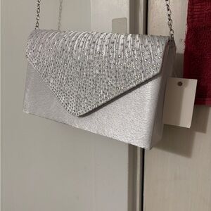 Chic Silver Evening Clutch